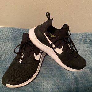 Nike Free TR8